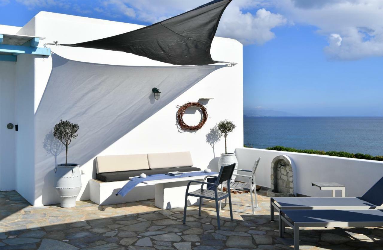 Vila Nava Devine Water Front House In Ambelas Exteriér fotografie